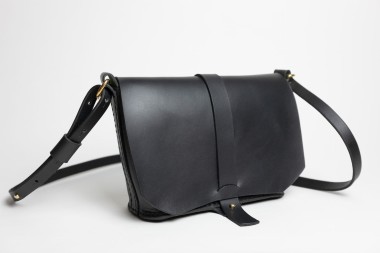 The Swan Mini Bag | black